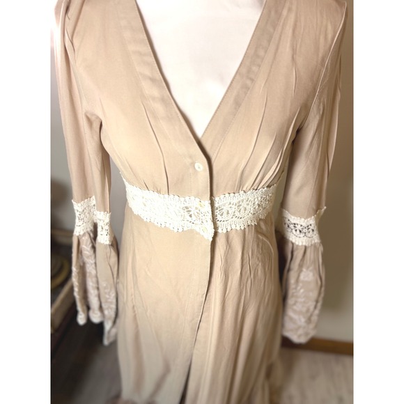 Venus Women's US 2 Boho Bell Sleeve Crochet Trim Maxi Cardigan Duster Sand Tan - Picture 4 of 11